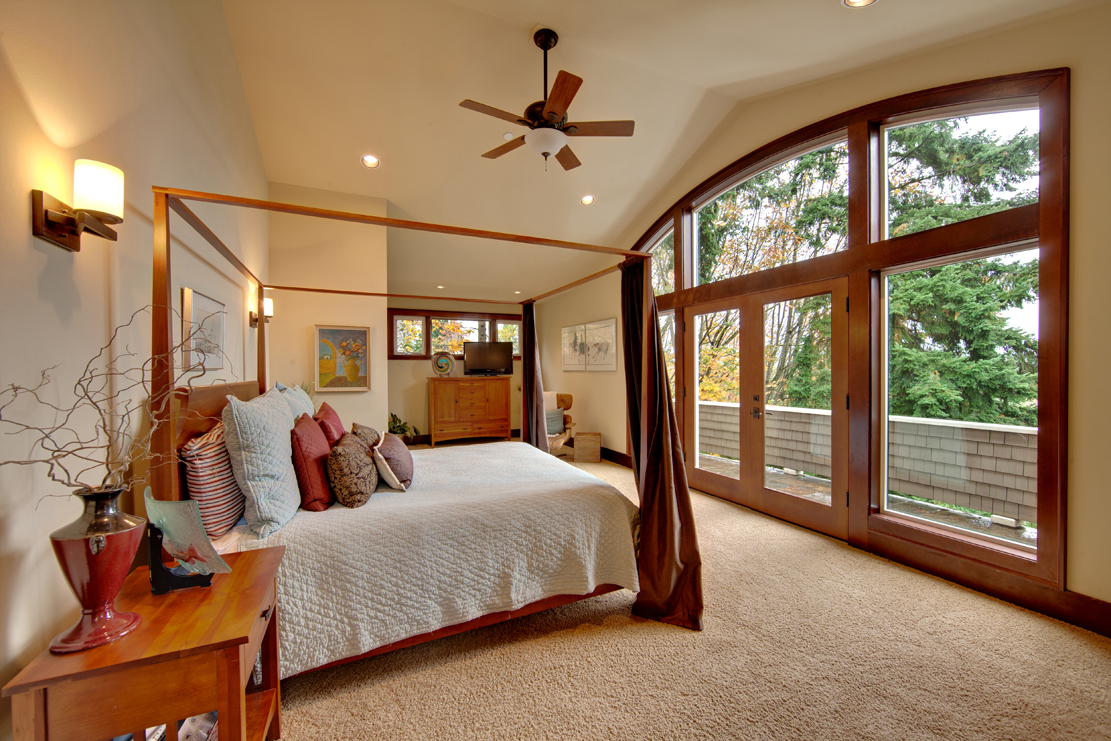 bedroom master suite real estate photography